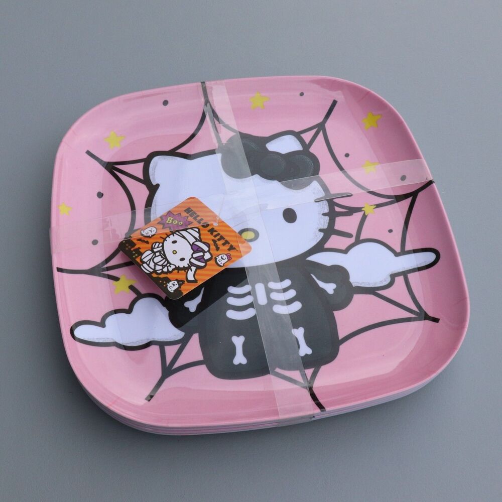 Hello Kitty Plastic Party Plates 4 Pack Halloween Pink Skeleton